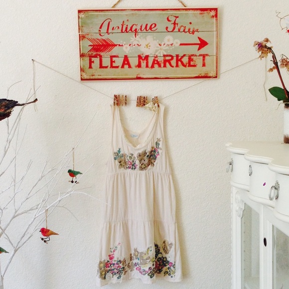 Urban Outfitters Kimchi Blue mini