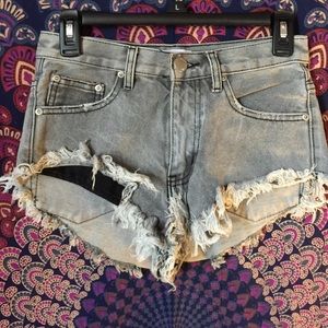 SALE Distressed booty shorts