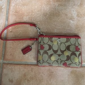 Coach Poppy wristlet