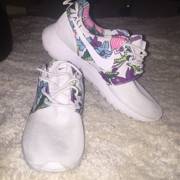 Nike Roshes
