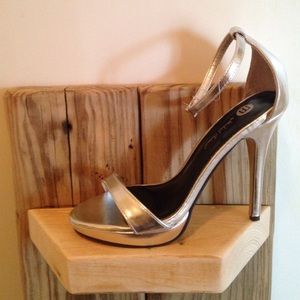 Michael Antonio Silver heels