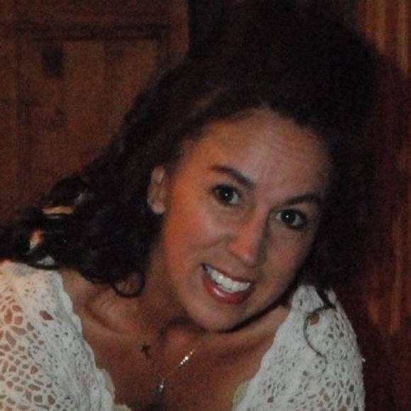 Meet your Posher, Mary jo