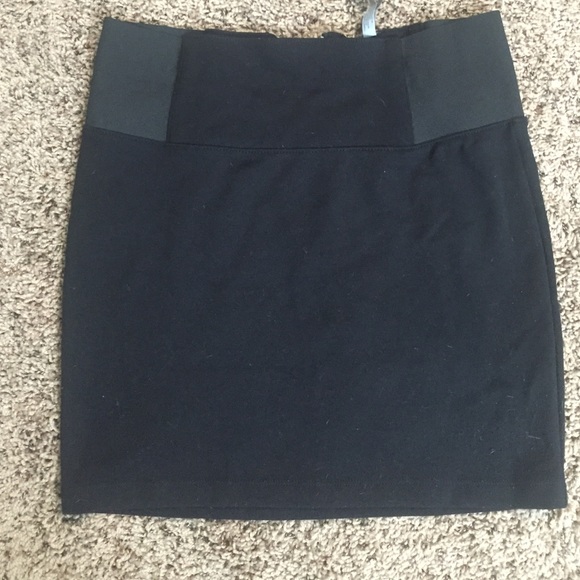 Black skirt size small