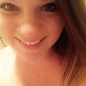 Meet your Posher, Jahnai