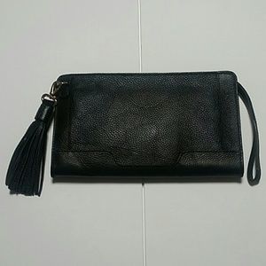 Banana republic clutch/wristlet black leather