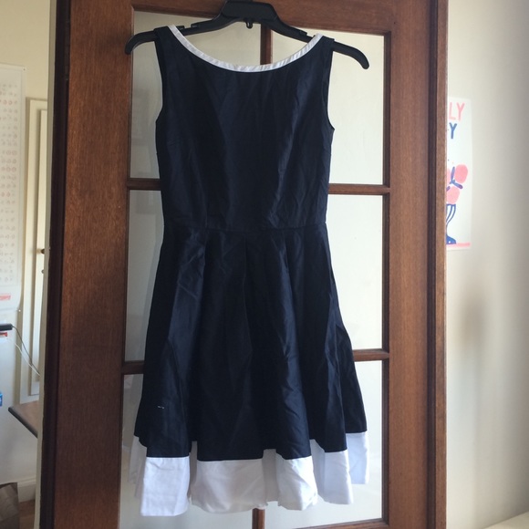 "Unique Vintage" 100% cotton dress