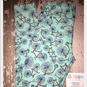 Lularoe TC bike leggings BNWOT
