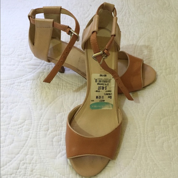 Nine West Kitty Heel