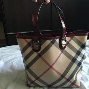 Burberry nova check coated canvas regent tote bag✨