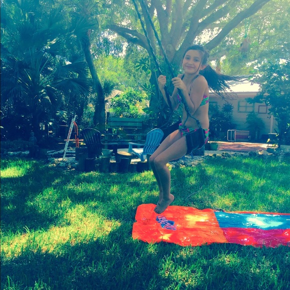 Meet your Posher, Gabi