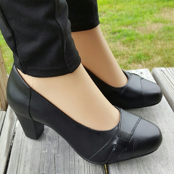 Clarks Shoes - 🔴Clarks Bendables  Shoes, 6m
