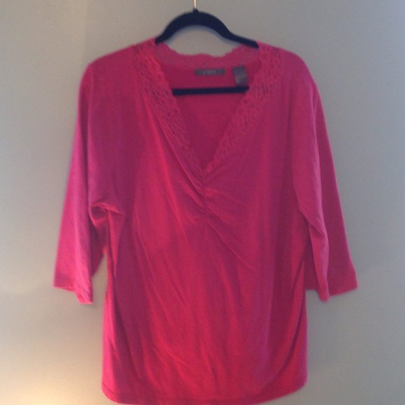 Pink 3/4 sleeve shirt