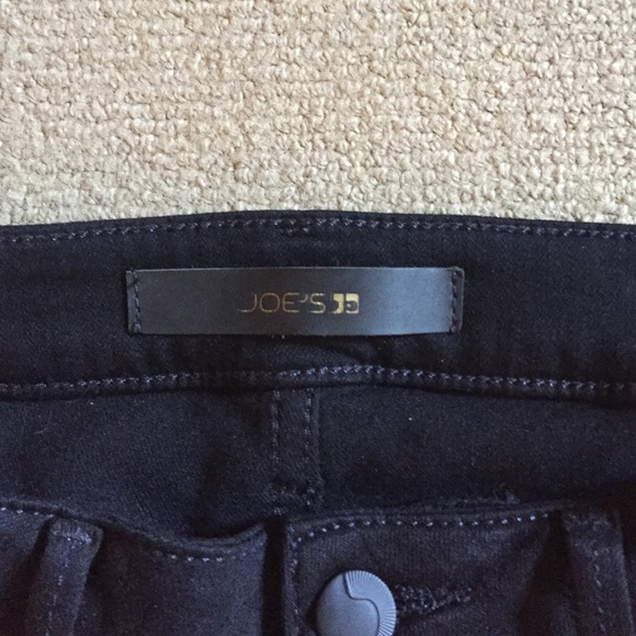 Jeans - Picture 2 of 3