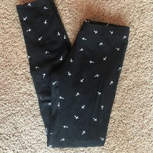 Full Tilt cross leggings XL girls