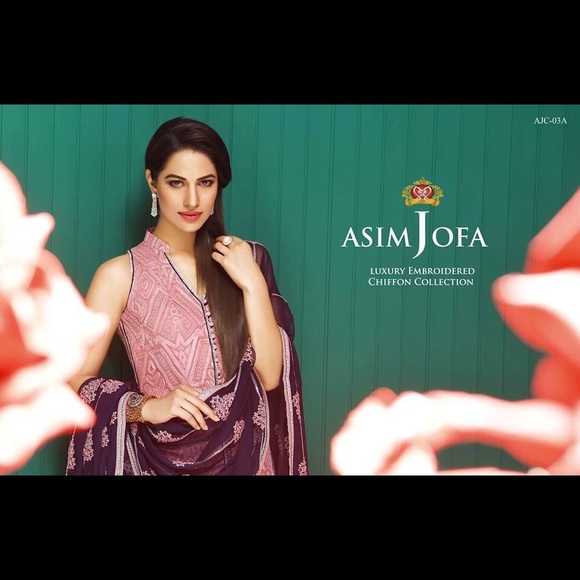 Asim Jofa Luxury Embroidered Chiffon in Pink - Picture 2 of 5