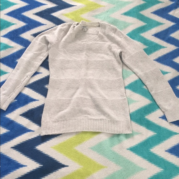 Long sleeve sweater