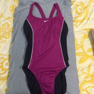 women swimsuit