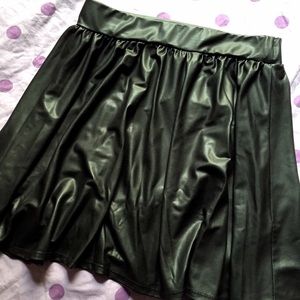 🔸FINAL PRICE🔸Faux Black Leather Skirt