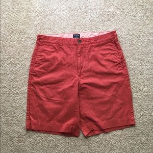 J. Crew 9" Gramercy men's red shorts