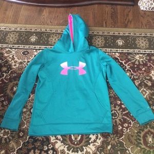 Under Armour sweatshirt