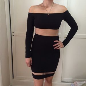 MissGuided Off the Shoulder Mini Dress