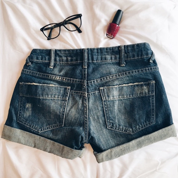 Mid Rise Ripped Shorts - Picture 2 of 2