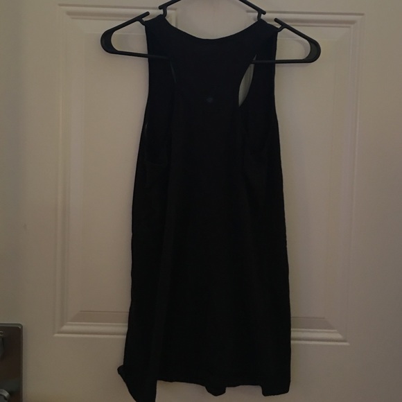 Nice black tank top never worn - Picture 3 of 3