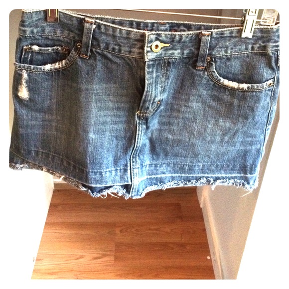 American Eagle jean skirt