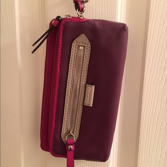 Double zip wallet