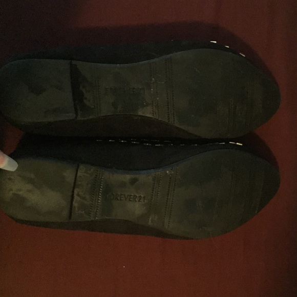 Flats - Picture 2 of 2