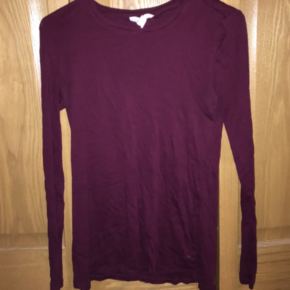 Plain maroon long sleeve shirt
