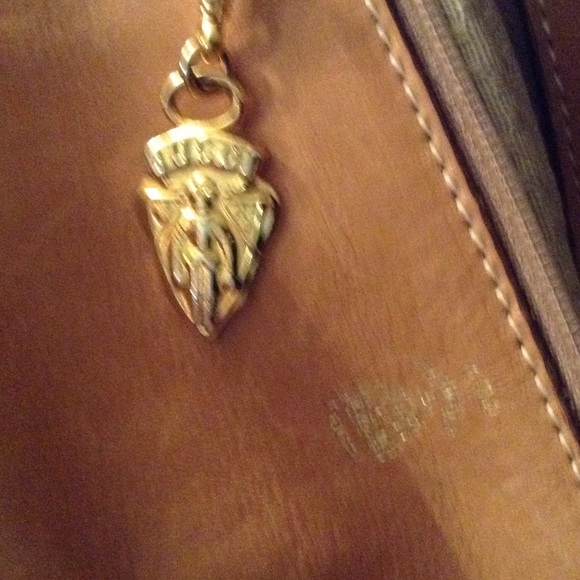 Rare Vintage  Gucci Purse - Picture 3 of 4