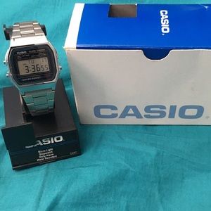 Silver Casio Watch - BRAND NEW