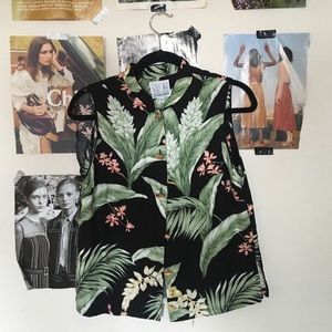 vintage Hawaiian print top