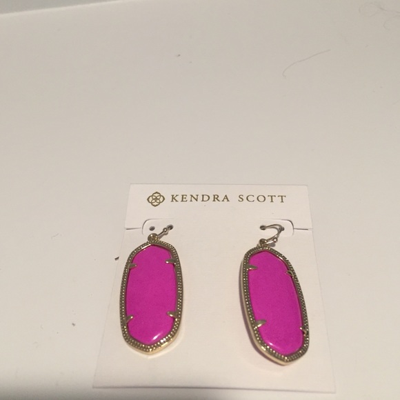 Kendra Scott earrings