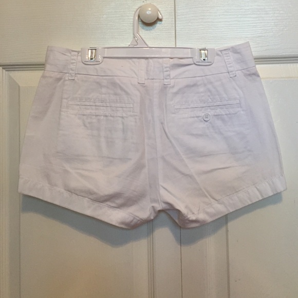 J. Crew 3" White Chino Shorts - Picture 3 of 3