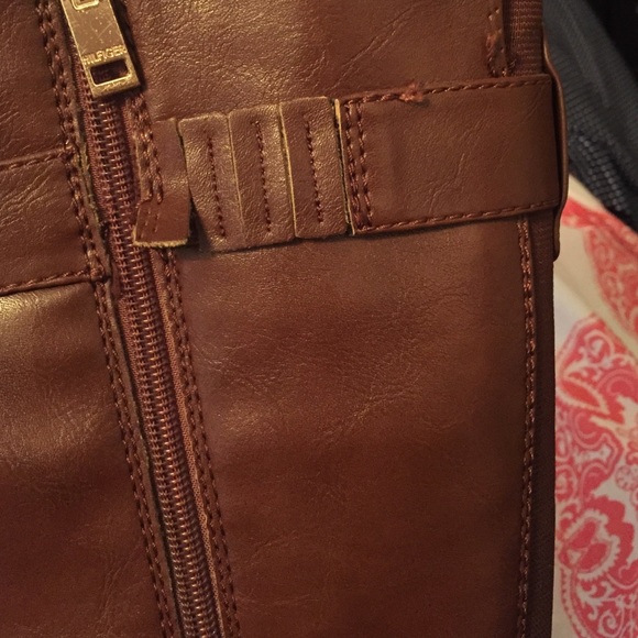 Size 7 1/2 Tommy Hilfiger riding boots - Picture 3 of 4