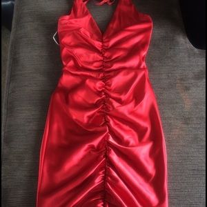 Beautiful red dress, size 6-4