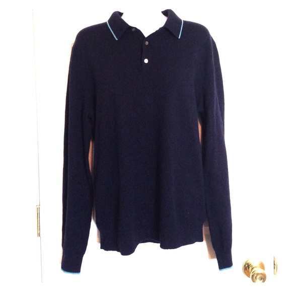 🔸 SALE 🔸 Navy Blue TSE sweater