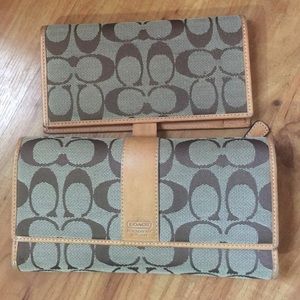 Coach wallet and checkbook