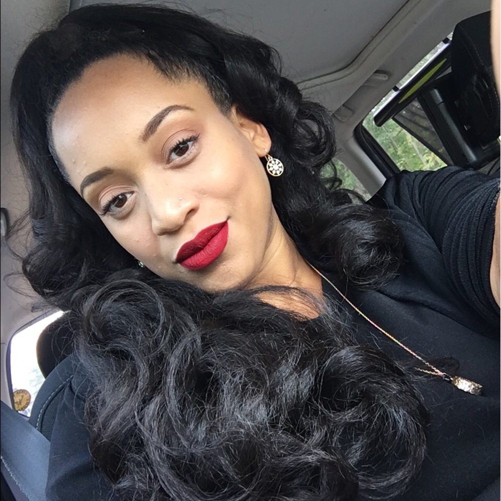 Meet your Posher, Kymisha