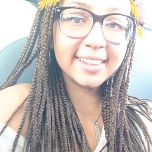 Meet your Posher, Kaylah