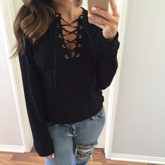 • Sold Out • Chic Black Tie Up Sweatshirt - Picture 3 of 4