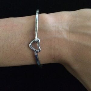 Sterling silver bangle
