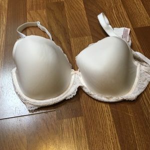 Victoria Secret dream angels lined Demi