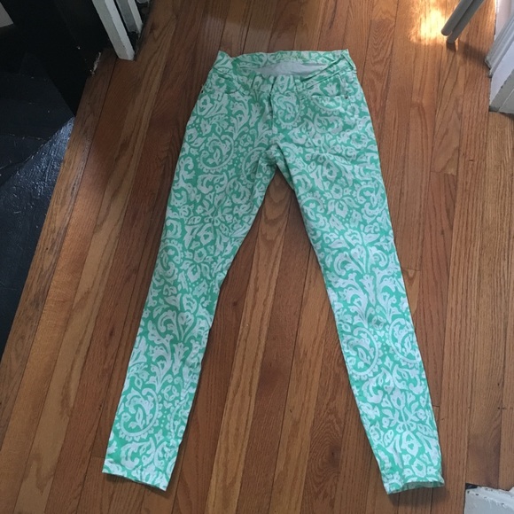 Cropped pants