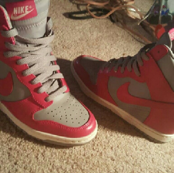 Nike sky high dunks