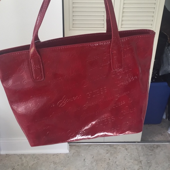 Red GUESS tote - Picture 2 of 3