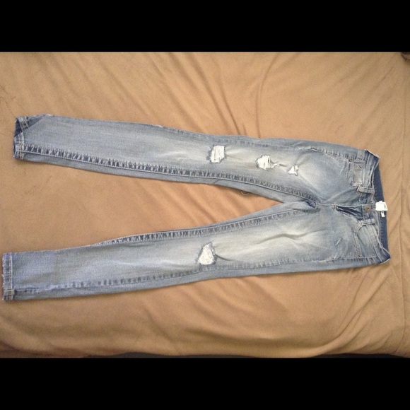 Ripped jeans - Picture 1 of 4