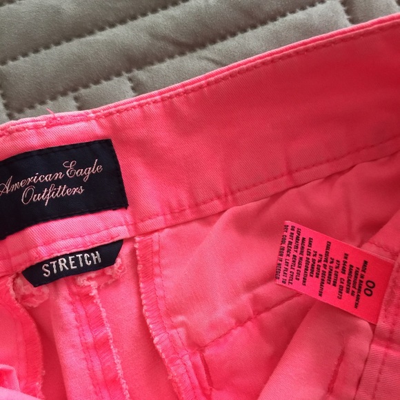Hot Pink American Eagle Shortie Shorts 00 - Picture 2 of 2